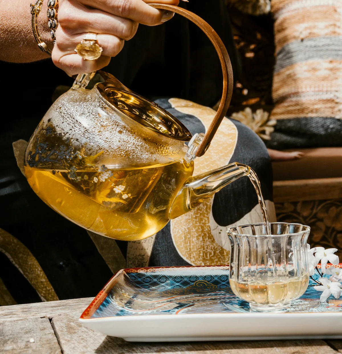 Nuwa Goddess of Creation Tea for Intuition: Dragon Yuzu Oolong - Image 3