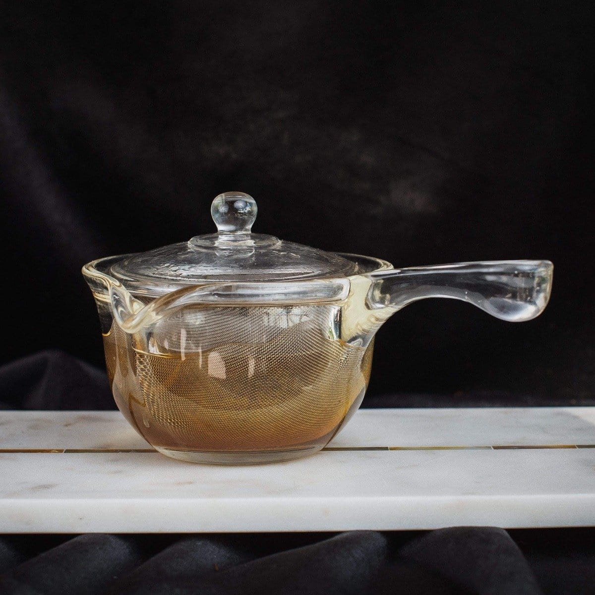 Tea in Hand: The Perfect Steep Side-pour Ceremonial Teapot - Image 8